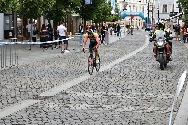 而这场对阵 而这场对阵